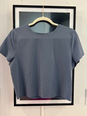 Athleta Seasoft Transcend Openback Tshirt, Size XL, Coastline Blue